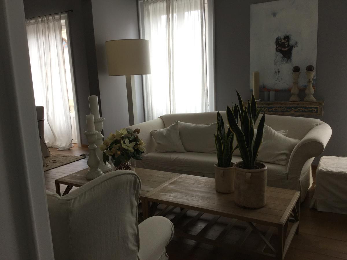 Bed and Breakfast Al Massimo 36 Palermo Esterno foto