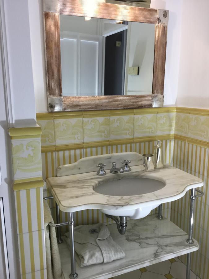 Bed and Breakfast Al Massimo 36 Palermo Esterno foto