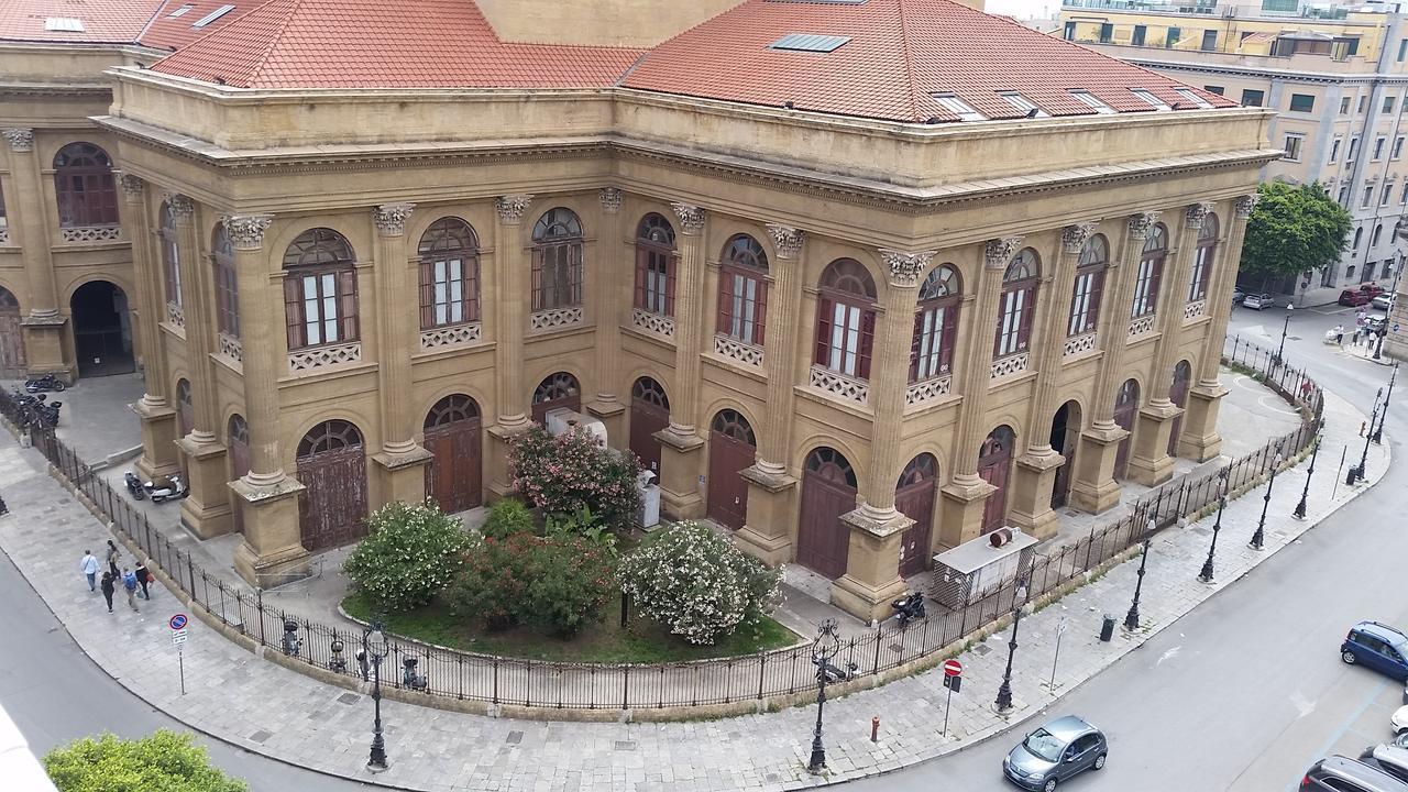 Bed and Breakfast Al Massimo 36 Palermo Esterno foto